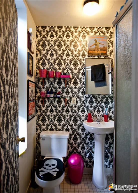 5万小屋换新颜 浓郁色彩复古风 