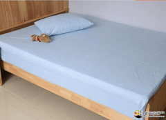 家里床垫那层膜到底要不要撕