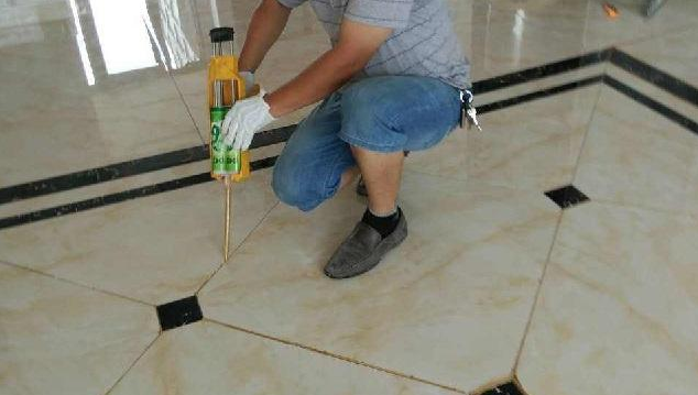 美缝剂与瓷缝剂哪种比较好?原来我之前都选错了